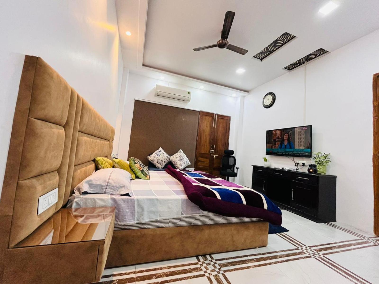 Shreshth Home Stay - Best Family Accommodation - 3Km From Har Ki Pauri, Haridwar, Uttarakhand Exteriör bild