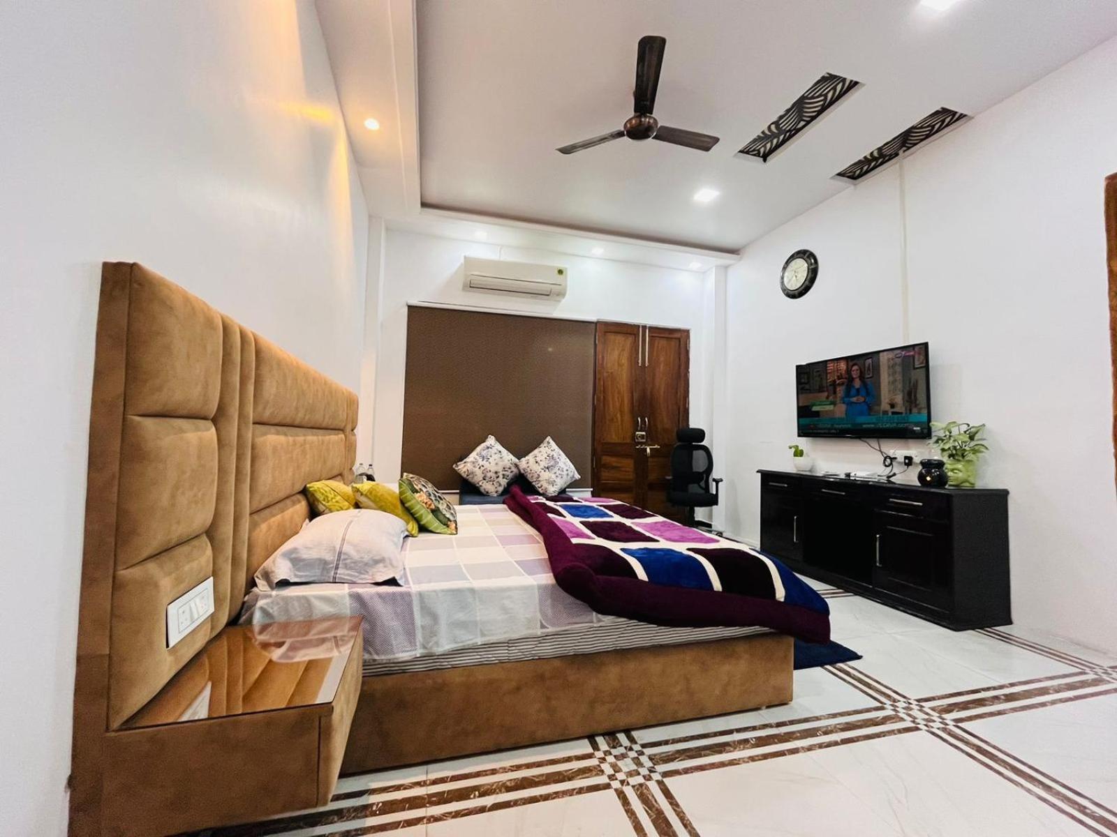 Shreshth Home Stay - Best Family Accommodation - 3Km From Har Ki Pauri, Haridwar, Uttarakhand Exteriör bild