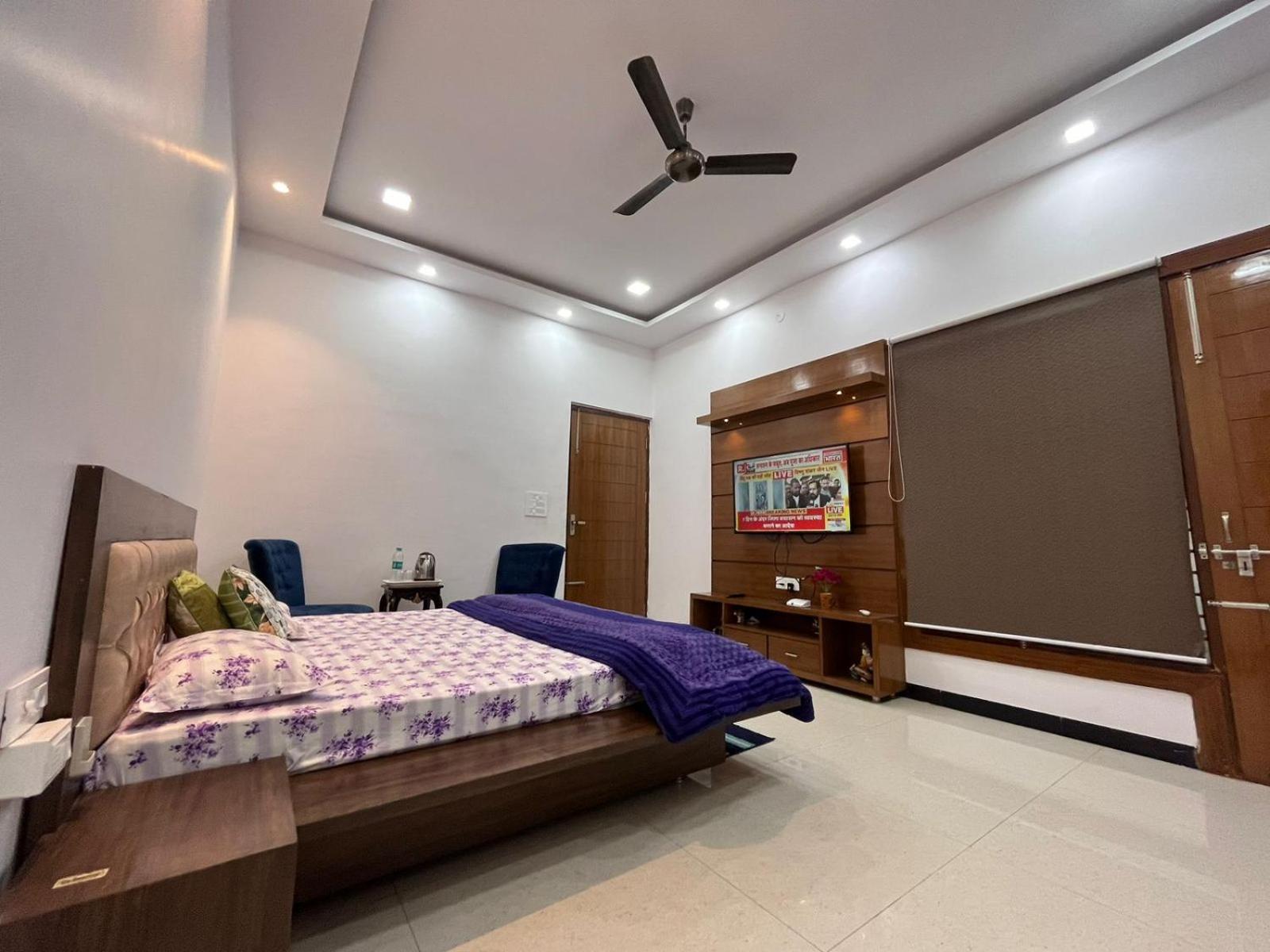 Shreshth Home Stay - Best Family Accommodation - 3Km From Har Ki Pauri, Haridwar, Uttarakhand Exteriör bild