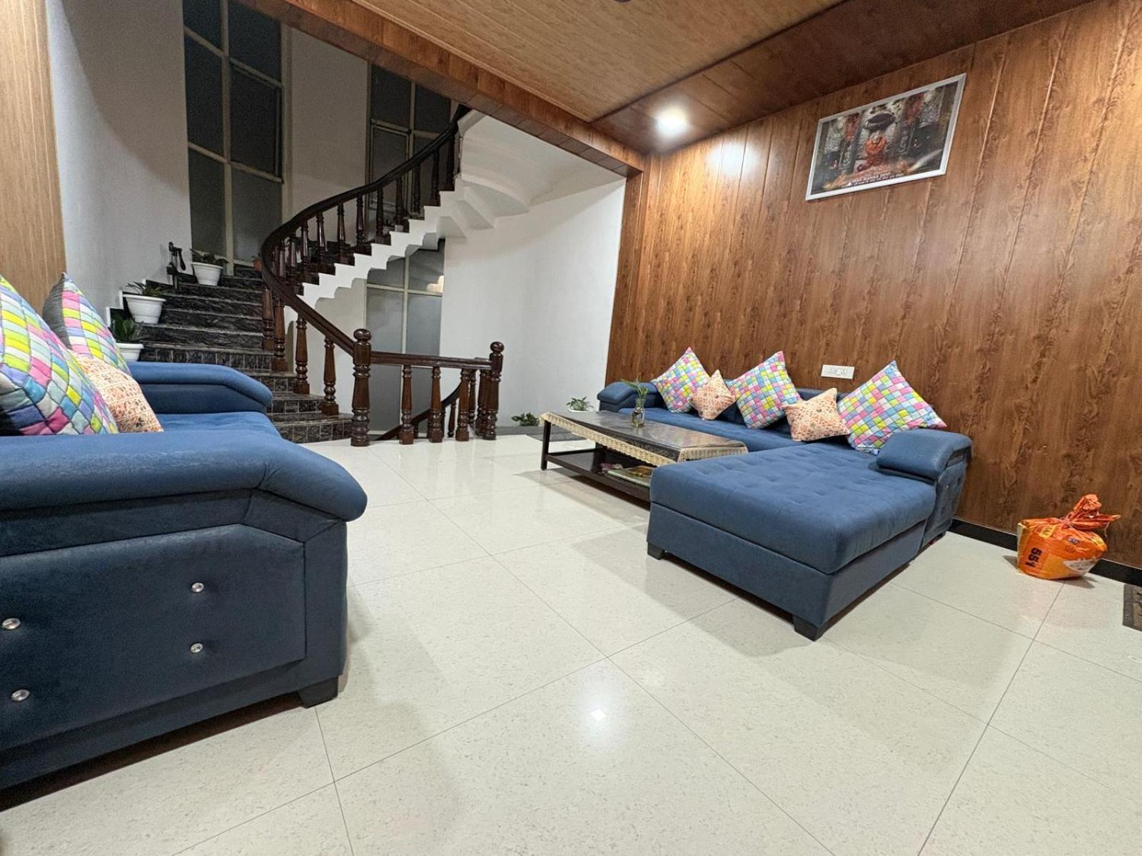 Shreshth Home Stay - Best Family Accommodation - 3Km From Har Ki Pauri, Haridwar, Uttarakhand Exteriör bild