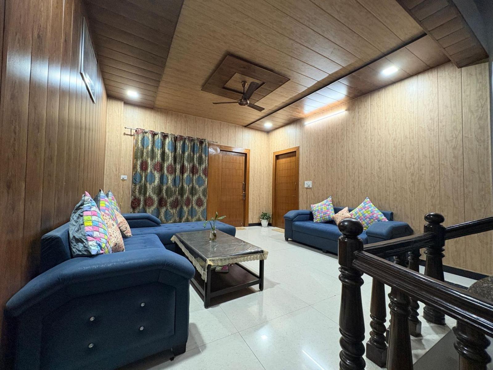 Shreshth Home Stay - Best Family Accommodation - 3Km From Har Ki Pauri, Haridwar, Uttarakhand Exteriör bild
